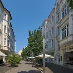 Dorint Отель 4*